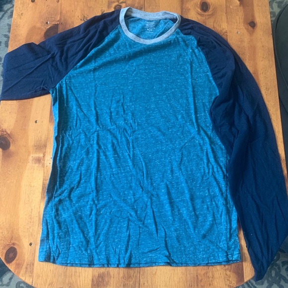 NWOT Old Navy Long Sleeve Shirt SO SOFT! - Picture 1 of 3